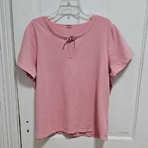 Women's Pink Top With Buckle On Collar